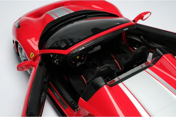 Amalgam Ferrari 488 Pista Spider (2018) | Limitierte Auflage 1:8 – Bild 17
