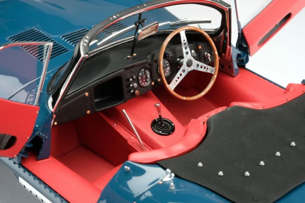 Amalgam Jaguar XKSS (1957) | Limitierte Auflage 1:8 – Bild 4