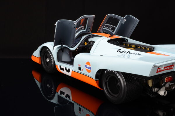 Porsche 917 Gulf Fertigmodell 1:8 – Bild 9