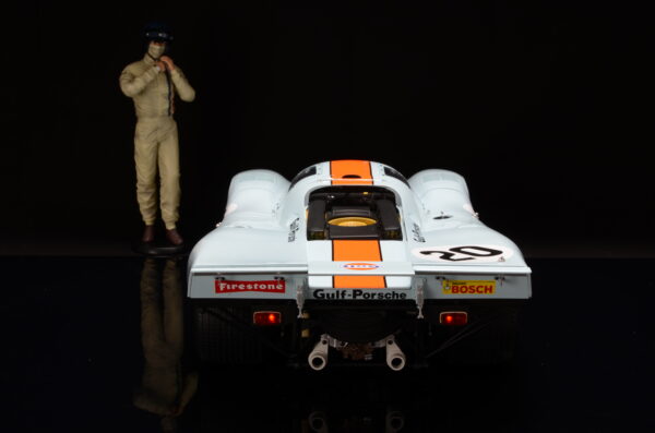 Porsche 917 Gulf Fertigmodell 1:8 – Bild 6