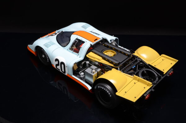 Porsche 917 Gulf Fertigmodell 1:8 – Bild 3
