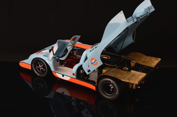 Pocher Porsche 917K - Gulf Edition - Fertigmodell 1:8 – Bild 4