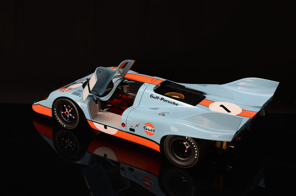 Pocher Porsche 917K - Gulf Edition - Fertigmodell 1:8 – Bild 3