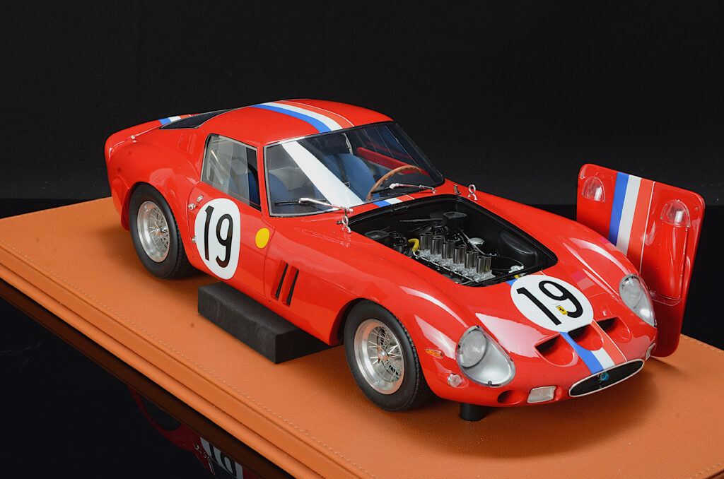 Top Marques 1:12 Ferrari 250 GTO #19 GT Class Winner 1962 24h Le Mans 2nd Overall Guiche, Noblet (TM1256A)