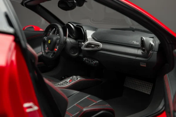 Amalgam Ferrari 458 Spider (2011) | Limitierte Auflage 1:8 – Bild 2