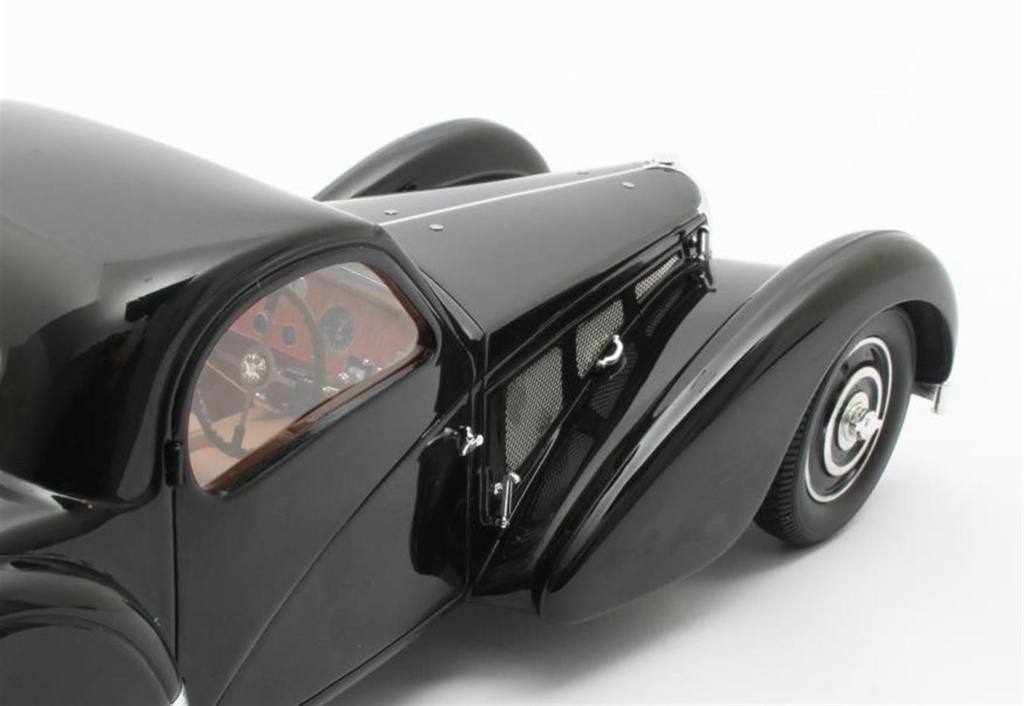 Matrix Bugatti T57SC Atalante black - 1/18 – Bild 3