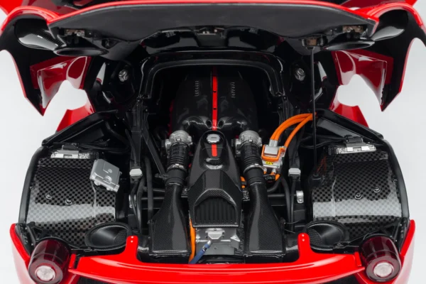 Amalgam Ferrari LaFerrari Red 1:8 – Bild 14