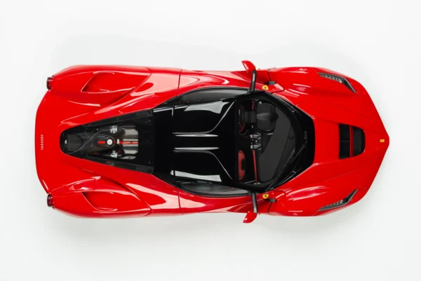 Amalgam Ferrari LaFerrari Red 1:8 – Bild 3