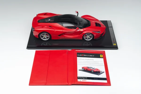Amalgam Ferrari LaFerrari Red 1:8 – Bild 2