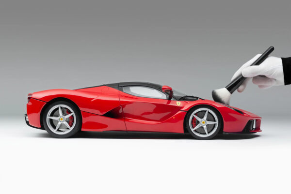 Amalgam Ferrari LaFerrari Red 1:8