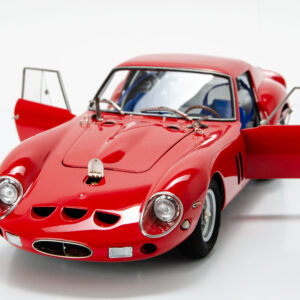 Martisan Ferrari 250 GTO Rosso Corsa AL mit Kupferkarosserie one of 199