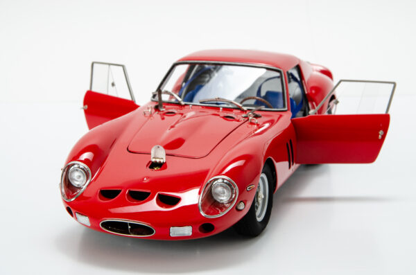 Martisan Ferrari 250 GTO Rosso Corsa AL mit Kupferkarosserie one of 199