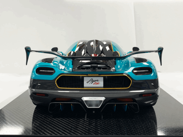 Frontiart Koenigsegg Agera RSR Ocean blue 1/8 – Bild 11
