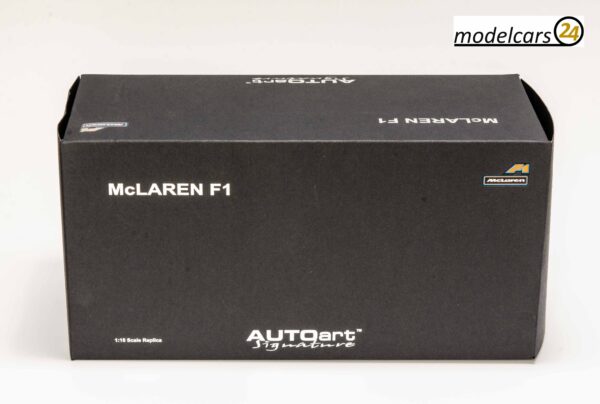 AUTOart McLaren F1 schwarz – Bild 10