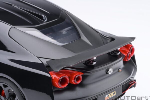 AUTOart NISSAN GT-R50 by ITALDESIGN (BLACK/MATT BLACK) – Bild 2
