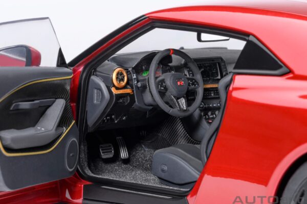AUTOart NISSAN GT-R50 by ITALDESIGN (METALLIC RED/GOLD) – Bild 6