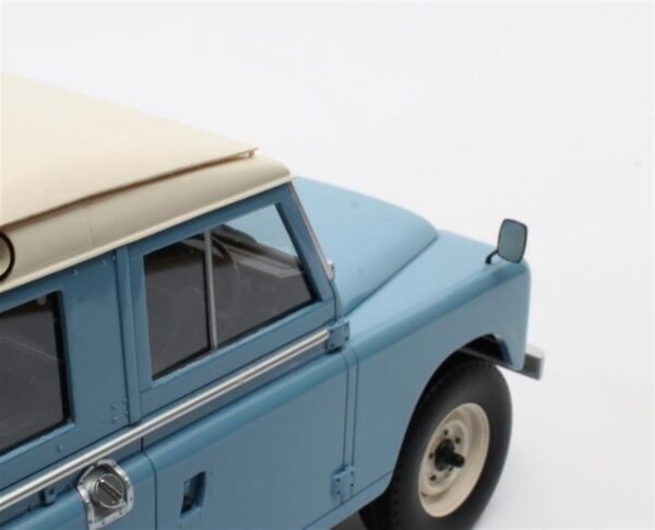 Cult Scale Landrover 88 Serie III blue '71-'85 – Bild 2