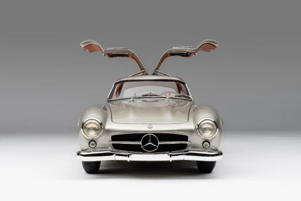 Amalgam Mercedes-Benz 300 SL Flügeltürer (1955) | Limitierte Auflage 1:8 – Bild 12