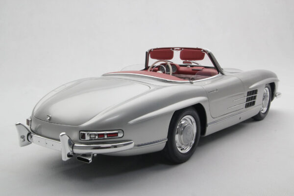 Amalgam Mercedes-Benz 300 SL Roadster (1955) | Limitierte Auflage 1:8 – Bild 5