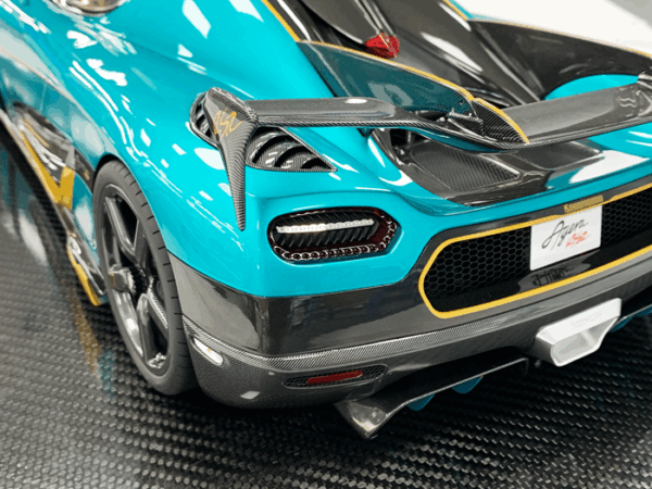 Frontiart Koenigsegg Agera RSR Ocean blue 1/8 – Bild 4