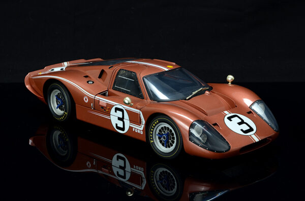 GMP 1:12 Ford GT 40 Mark IV