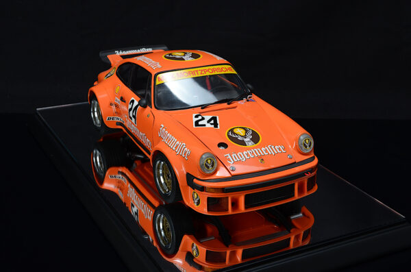Tamiya Porsche Turbo RSR 934 Jägermeister 1:12
