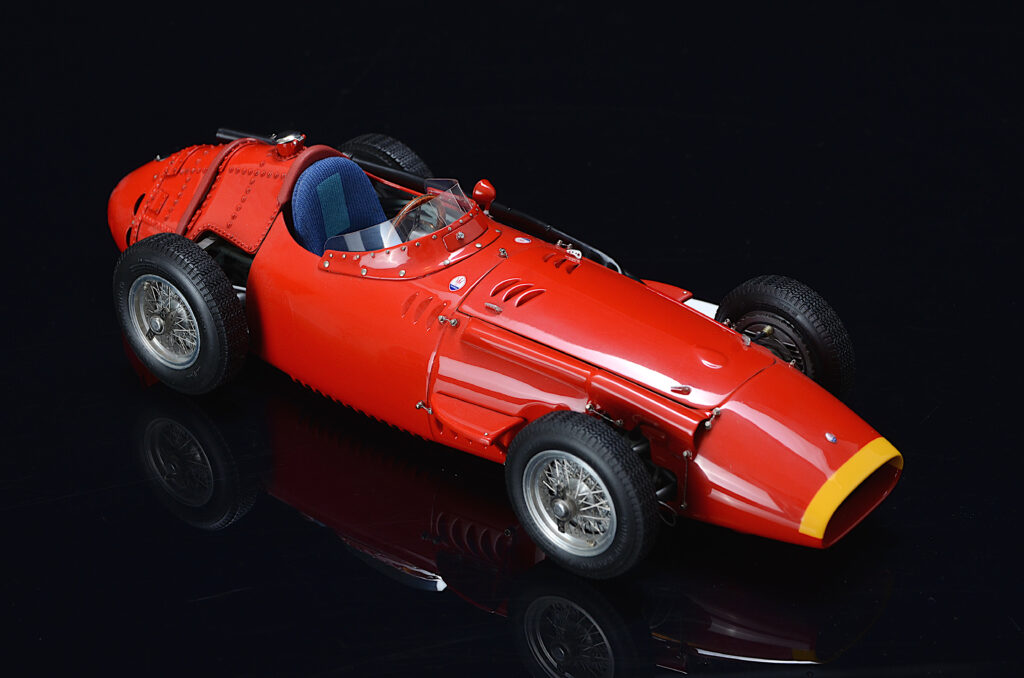 CMC1:18　Maserati 250F 1957 CMC 1/18 MASERATI 250 F 1957 GRAND PRIX-SEIGER | eBay