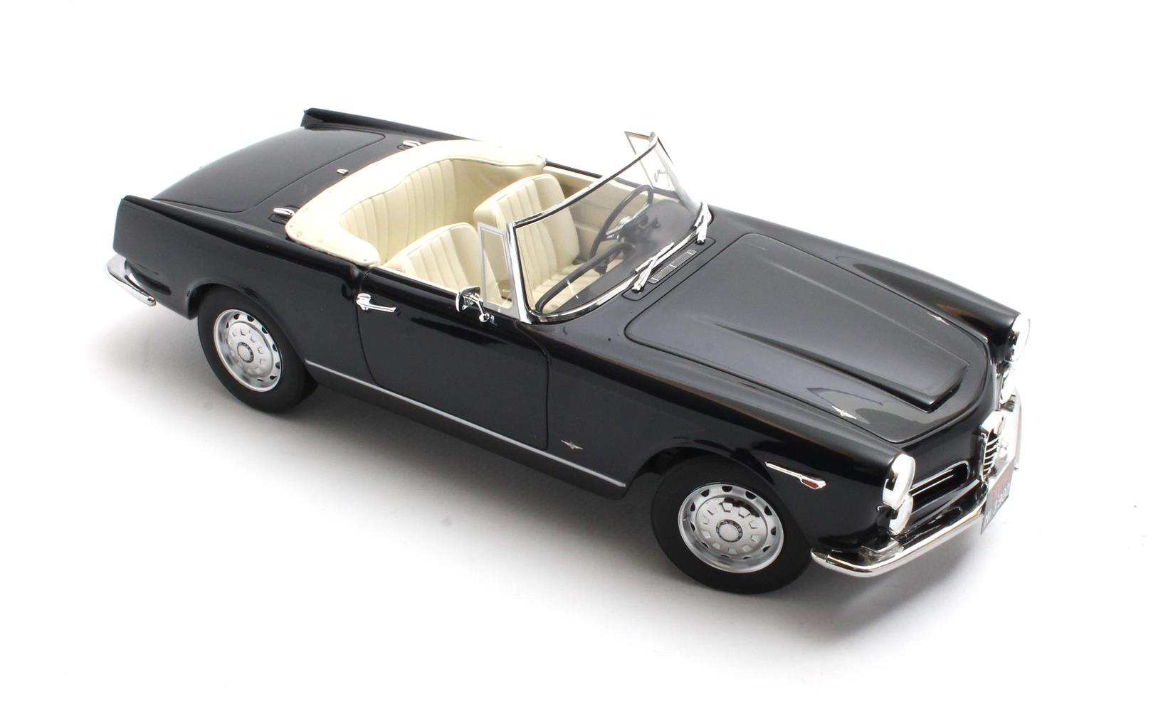 Cult Scale Alfa Romeo 2600 blau - 1/18 – Bild 4