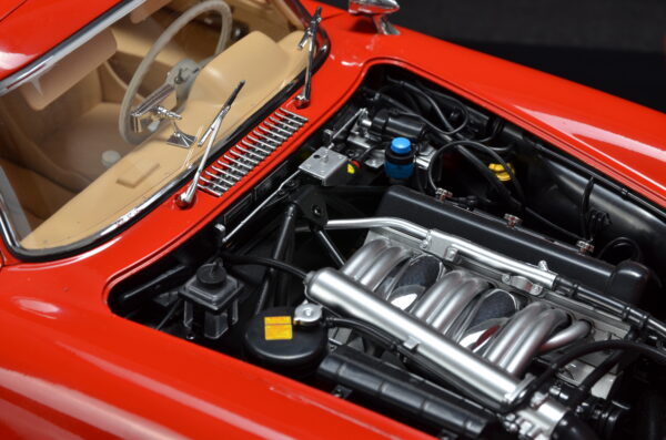 IXO Mercedes 300 SL rot Bausatz 1:8 – Bild 7