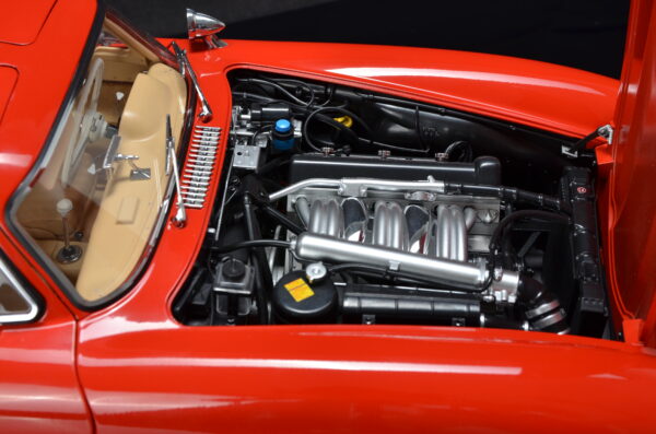 IXO Mercedes 300 SL rot Bausatz 1:8 – Bild 8