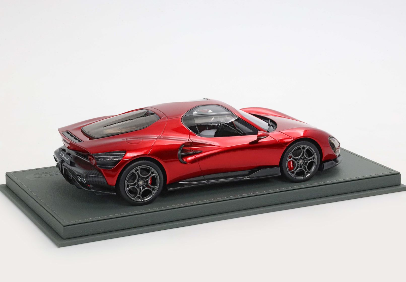 BBR Alfa Romeo 33 Stradale Red Villa D’Este – Bild 3