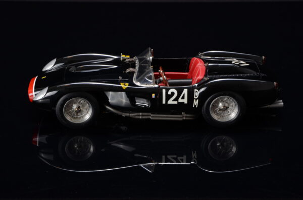 CMC Ferrari 250 Testa Rossa Pontoon Fender, Chassis 0714, #DM124, 1958 (Kopie) – Bild 3