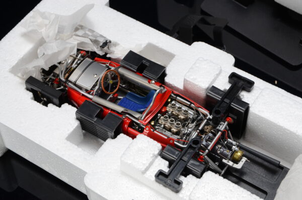 Exoto Ferrari Dino 156/120 Sharknose red – Bild 2