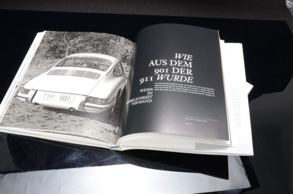 Bundle CMC Porsche 904 Pebble Beach  - Porsche 901 Buch: Die Wurzeln einer Legende – Bild 2
