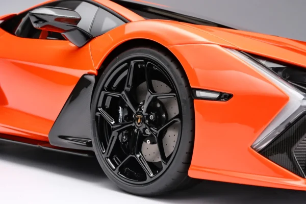 Amalgam Lamborghini Revuelto | Limitierte Auflage in Arancia Apodis 1:8 – Bild 8