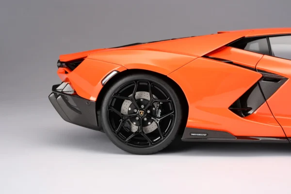 Amalgam Lamborghini Revuelto | Limitierte Auflage in Arancia Apodis 1:8 – Bild 13