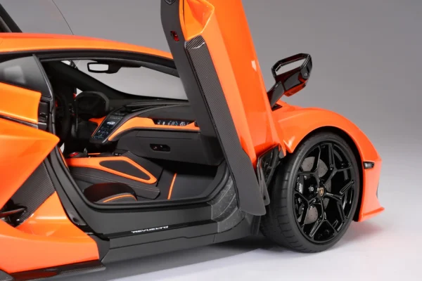 Amalgam Lamborghini Revuelto | Limitierte Auflage in Arancia Apodis 1:8 – Bild 18