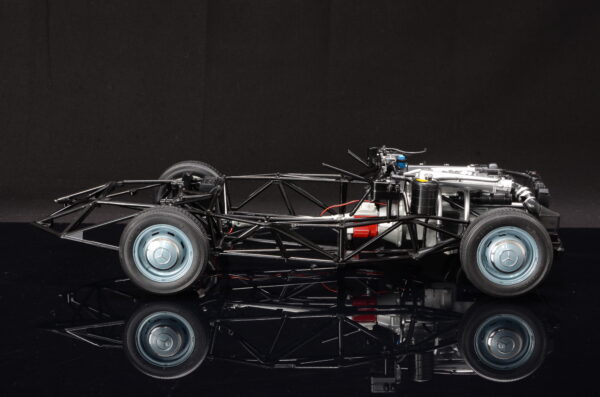 IXO Mercedes 300 SL Roadster blau modelcars24 exklusive Bausatz 1:8 – Bild 8
