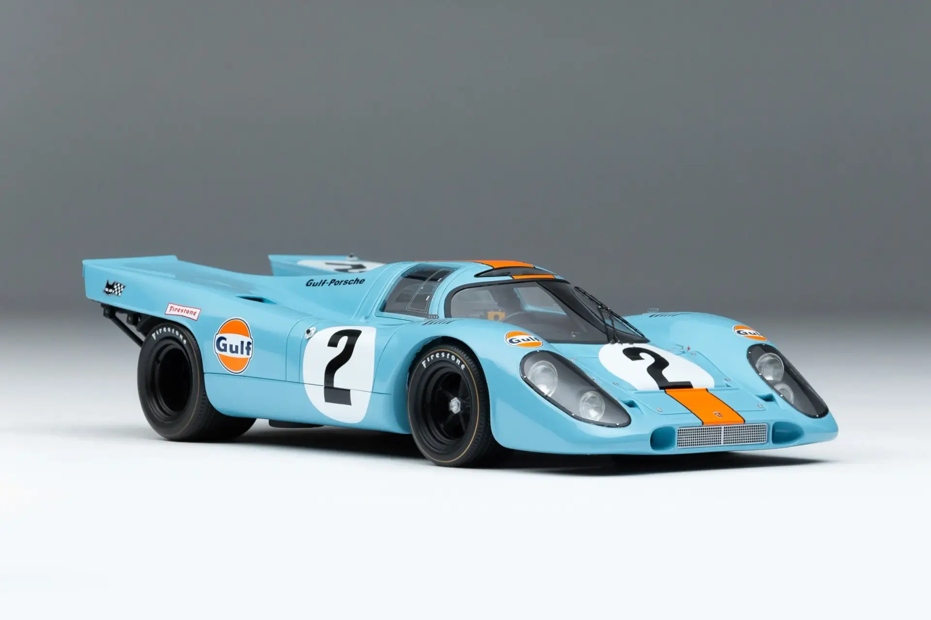 Amalgam Porsche 917K - Sieger von 1970 Daytona - Gulf-Lackierung - Road & Track 1:18 – Bild 12