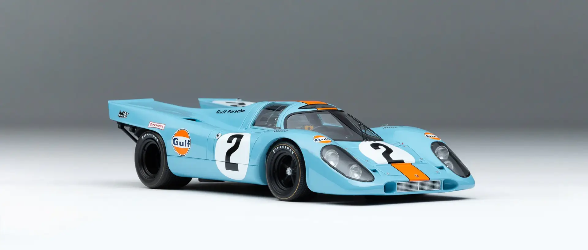 Amalgam Porsche 917K - Sieger von 1970 Daytona - Gulf-Lackierung - Road & Track 1:18 – Bild 11