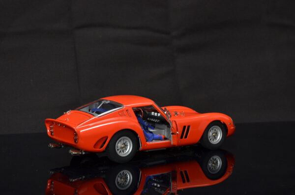 Martisan Modelcars24 Ferrari 250 GTO Chassis 4153 GT mit Kupferkarosserie one of 50 – Bild 5