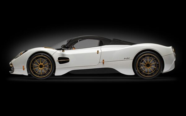 Pocher Pagani Utopia Coupé - Bianco Perla Bausatz 1:8 – Bild 6