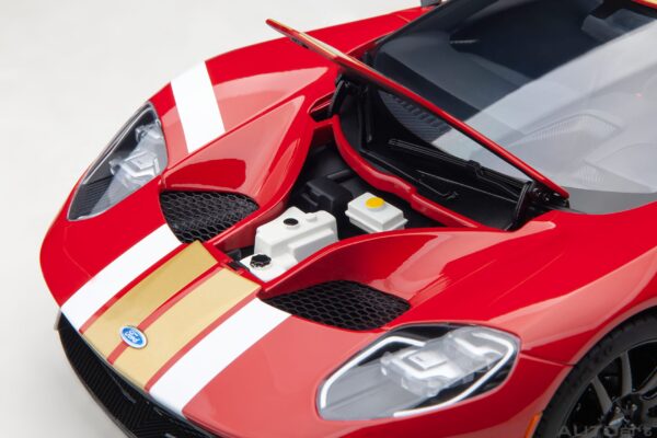 AUTOart Ford GT 2022 Alan Mann Heritage Edition (Alan Mann Red) – Bild 3