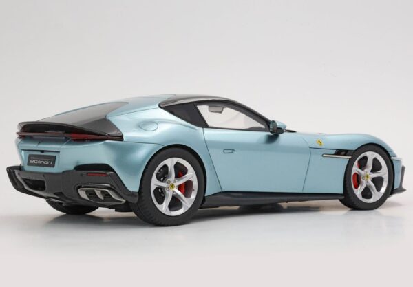 BBR Ferrari 12Cilindri Panoramic roof Celeste Trevi – Bild 8