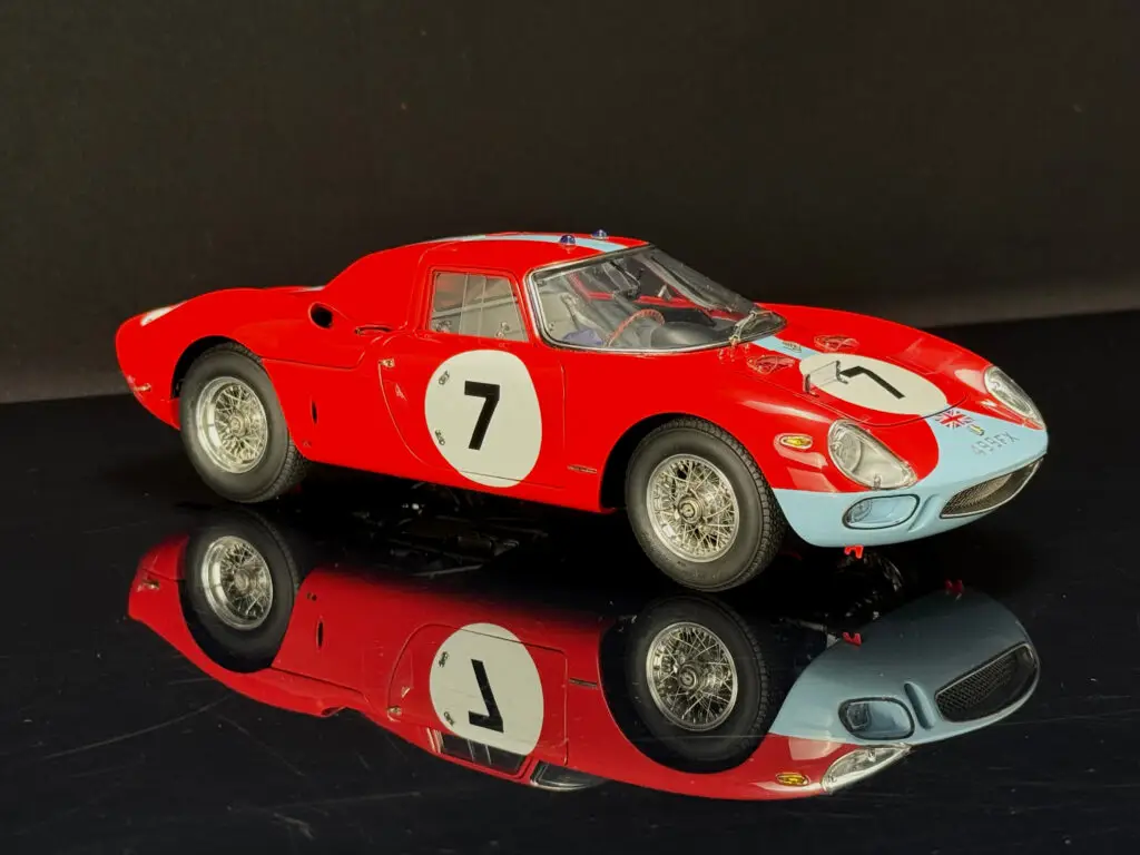 CMC Ferrari 250 LM, Gewinner Reims 12h 1964, #7, Chassis 5895, Hill/Bonnier, RHD