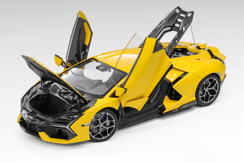 LCD LAMBORGHINI - REVUELTO HYBRID 2023 - gelb
