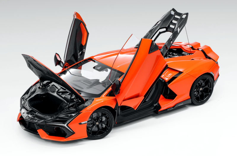 LCD LAMBORGHINI - REVUELTO HYBRID 2023 - ORANGE