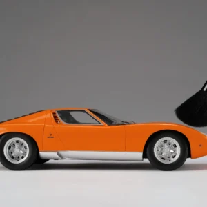 Amalgam Lamborghini Miura P400 SV Orange Miura 1:18 - 1/18
