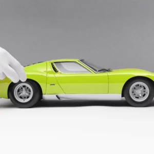 Amalgam Lamborghini Miura P400 SV (1971) | Edition in grün - 1/8