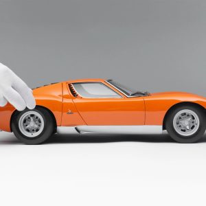 Amalgam Lamborghini Miura P400 SV (1971) | Edition in orange 1:8 - 1/8